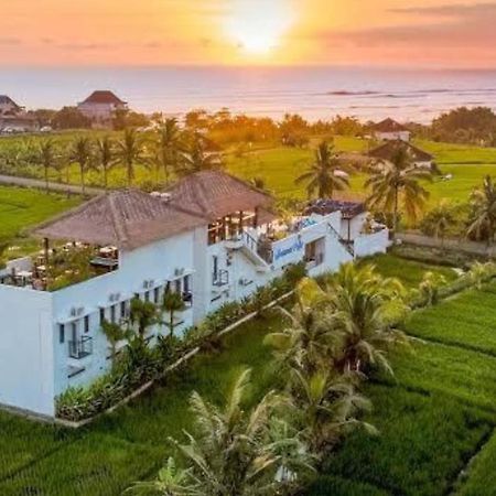 Swell Hotel, Pool Bar & Restaurant تاناه لوت المظهر الخارجي الصورة